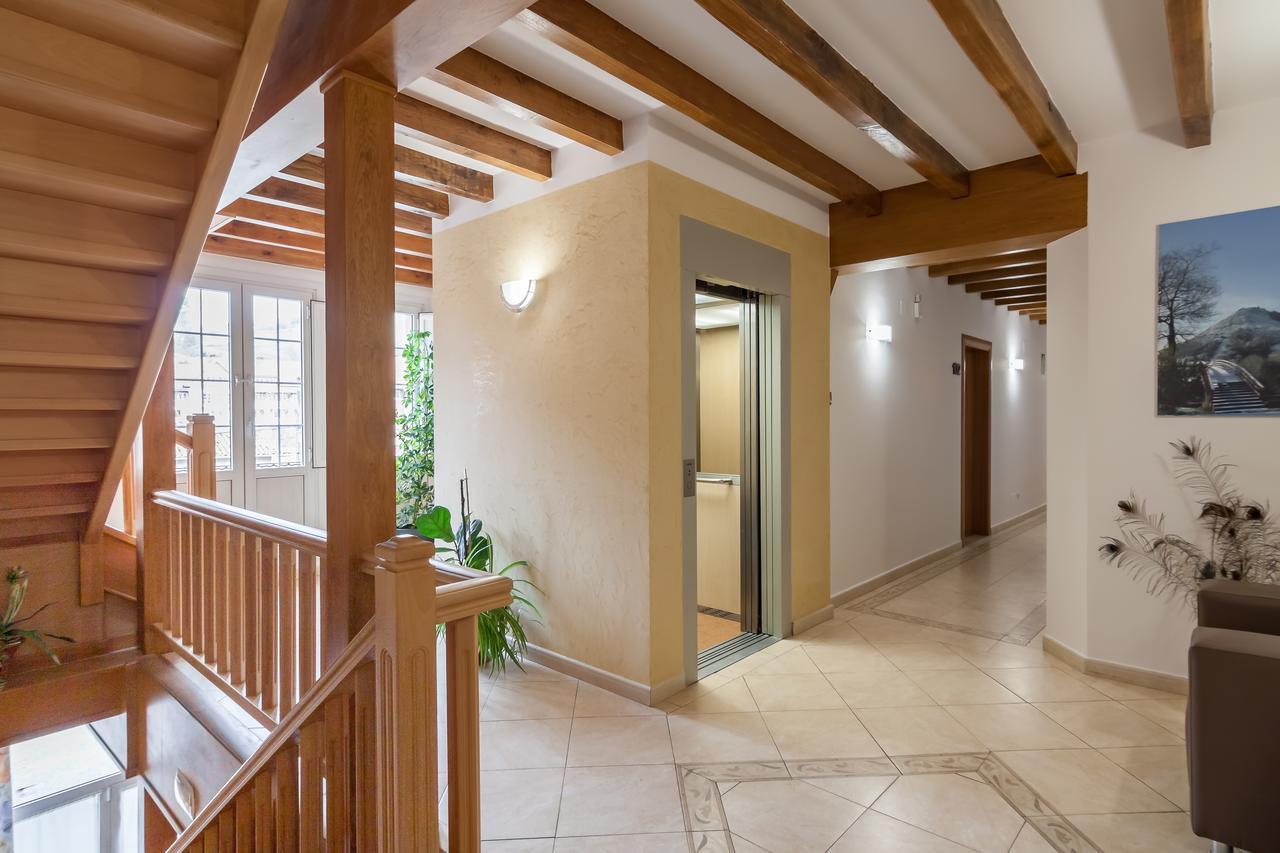 Hotel La Terraza De Puente Viesgo Εξωτερικό φωτογραφία