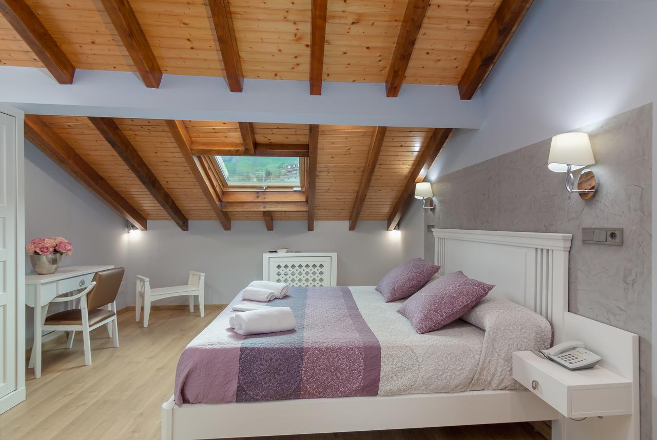 Hotel La Terraza De Puente Viesgo Εξωτερικό φωτογραφία